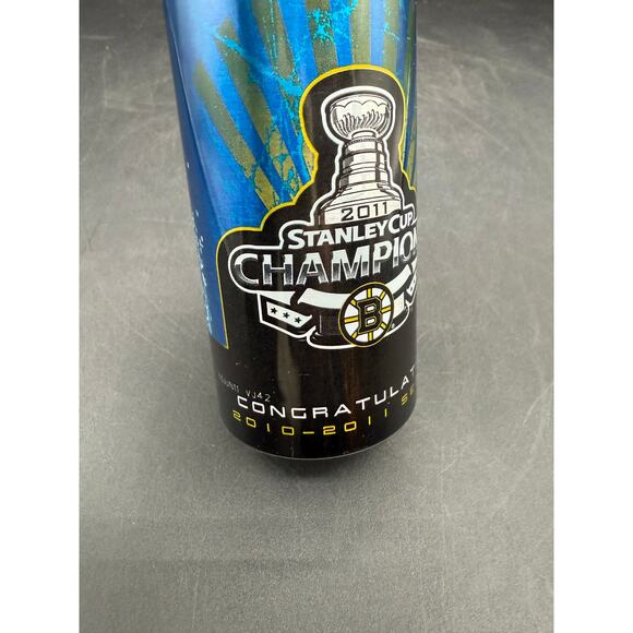 2011 Stanley Cup Bud Lt Commemorative Boston Bruins Bottle–P Bergeron - Picture 5 of 7